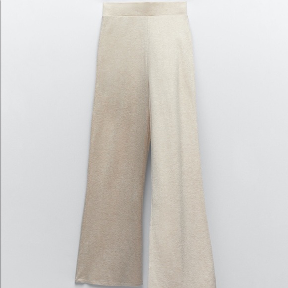 Zara Lounge Set - Picture 4 of 7